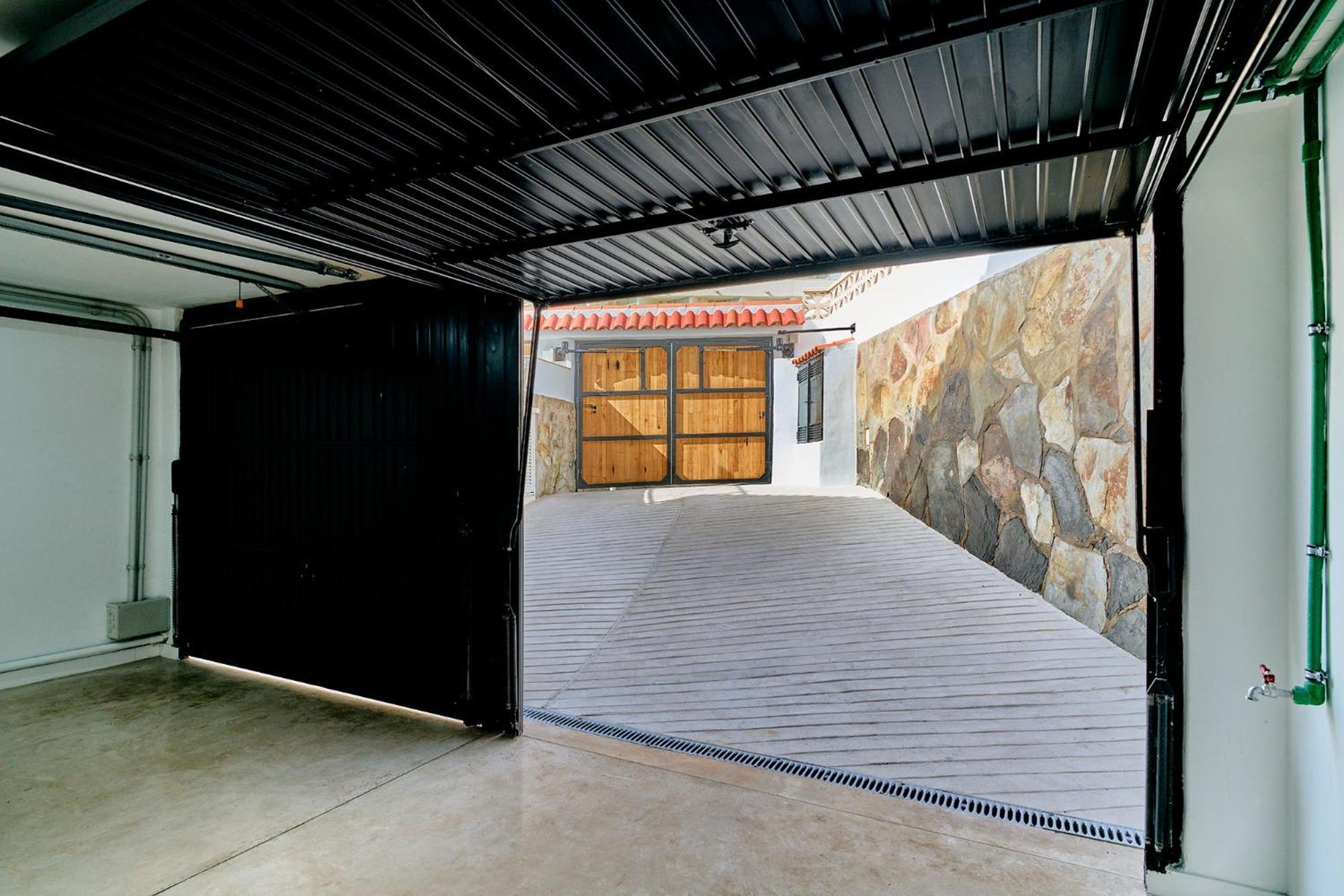 Willa Flores 46 Playa Feñabe